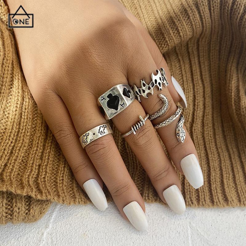 COD❤️9pcs/set Tengkorak Vintage Retro Sword Ring Hip Hop Punk Silvermetal Ring Set