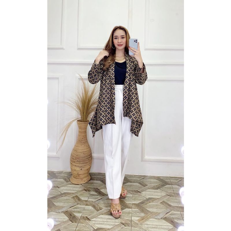 BLAZER BATIK WANITA KEKINIAN MODEL KAWUNG