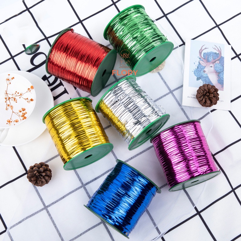 

Twist Tie ROLL / Kawat Foil Roll 245 meter / Kawat Metalik Souvenir Lolipop Bingkisan Roti Pengikat 245m Kilap