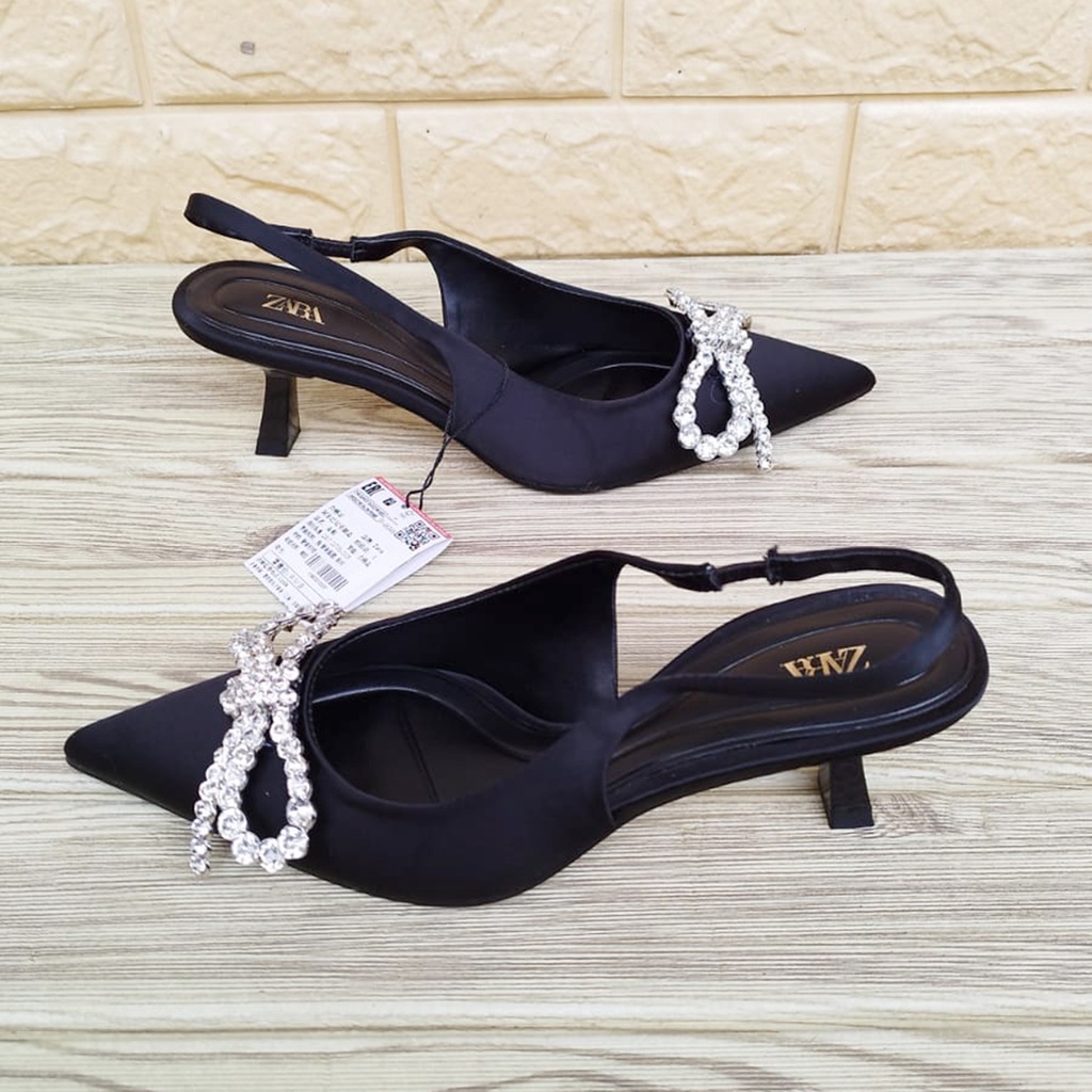 Sepatu Heels Pita ZR-163