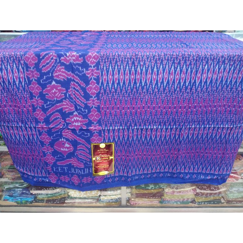 sarung Goyor ketjubung berjahit tengah