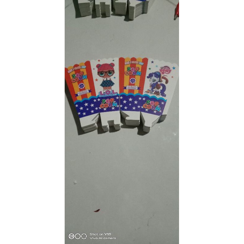 KERTAS BUNGKUS POPCORN / KEMASAN CUP POP CORN / KERTAS POPCORN / isi 50LEMBAR/12x6