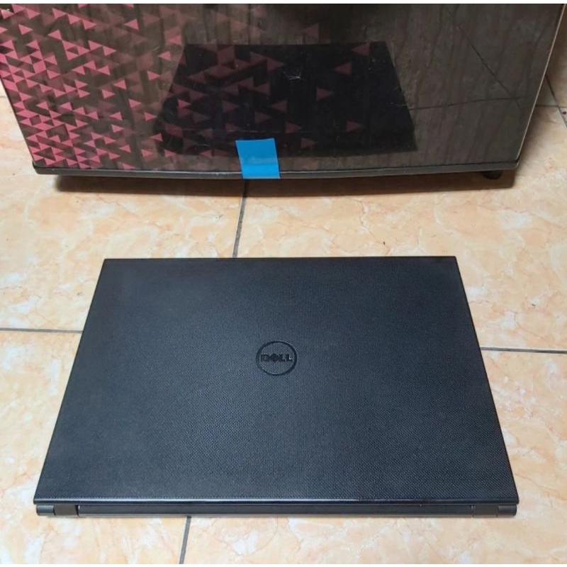 Laptop Dell inspiron 14 Celeron-N3205 Ram 4GB HDD 500GB Layar 14 inc Windows 10 mulus seri baru