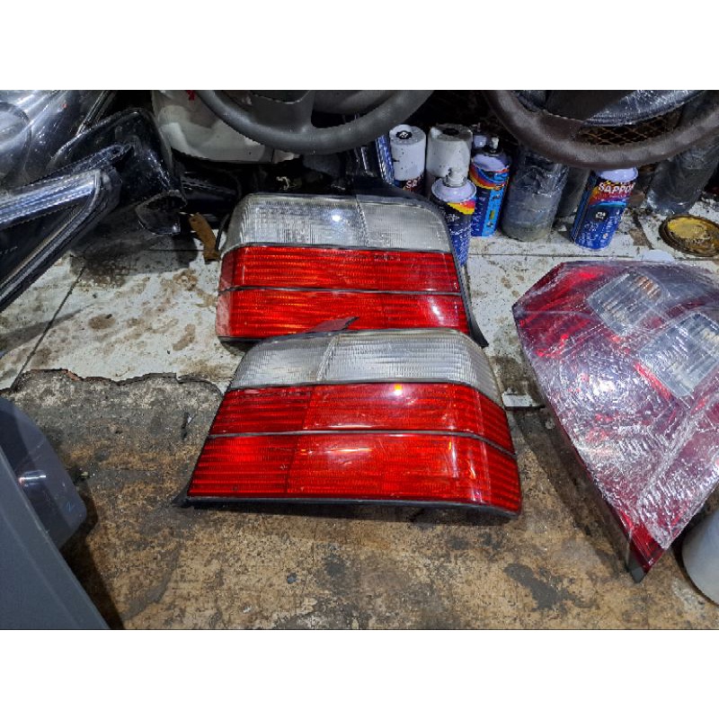 Stoplamp Bmw E36 merah putih original