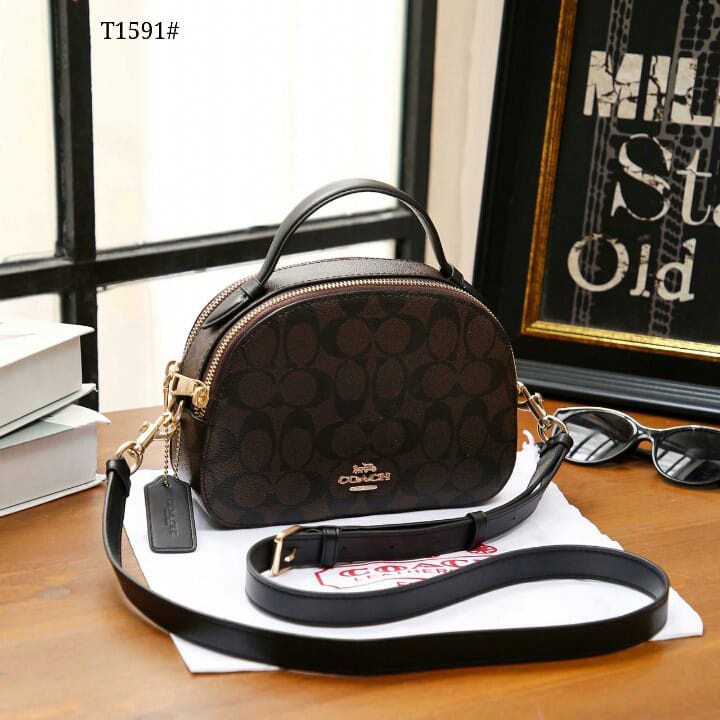 Promo C0ach Serena 2 Ruang New Series Sling bags
