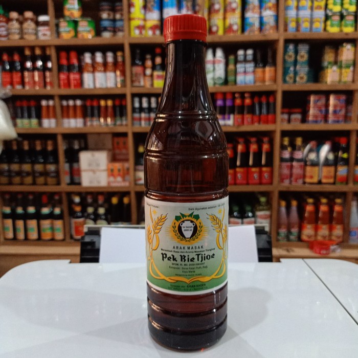 

Widyatmogrosir - Arak Putih Masak Pek Bie Tjioe 600Ml