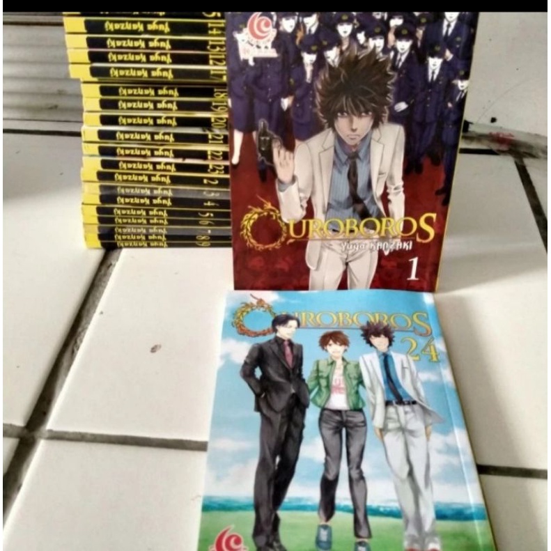 komik Murah/diskon akhir tahun komik ouroboros 1-24 end