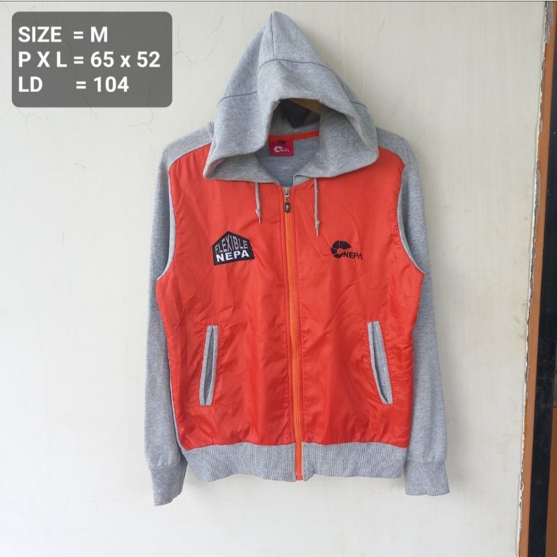 Nepa Zipper Hoodie
