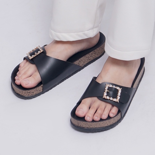 LAPEPA YUK - Dunkenstock TIMMY Sandal Wanita Slop Casual Size 36 - 40 Model Birken Sol Puyuh Sara Sara Sendal Cewek Kulit Santai Beleza Strap Gesper 1 Kristal Blink Empuk 37 38 39 Warna Brown Coklat Selop Anti Slip Original Shoes ORI Mall Official Store