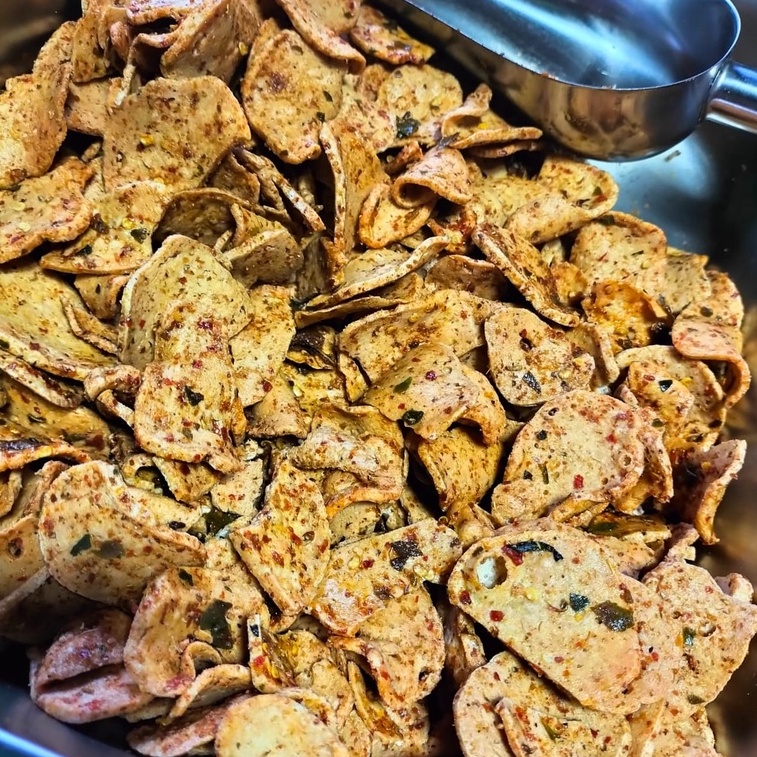 

BASRENG DAUN JERUK PIPIH PEDAS ORI LAKSUDA MURAH GURIH KRISPI halal kemasan 250 gr