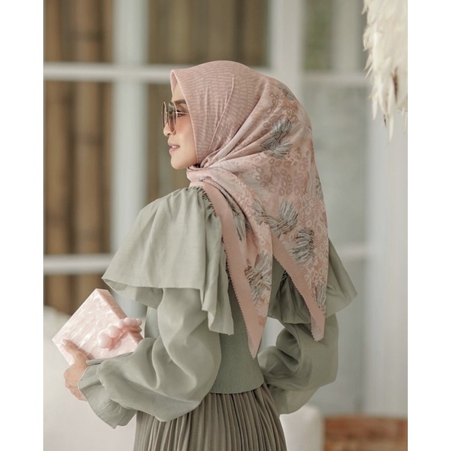 les amities reborn peach buttonscarves