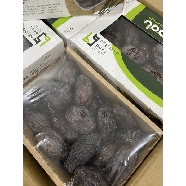 

KURMA MEDJOOL SYAM JUMBO 1KG