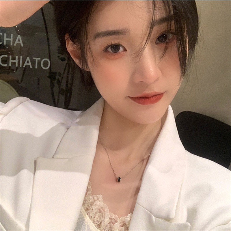 Roselife Trendi Dapat Diputar Menara Hitam Liontin Kalung Untuk Wanita Gadis Elegan Silinder Pesona Tulang Selangka Rantai Kalung Perhiasan