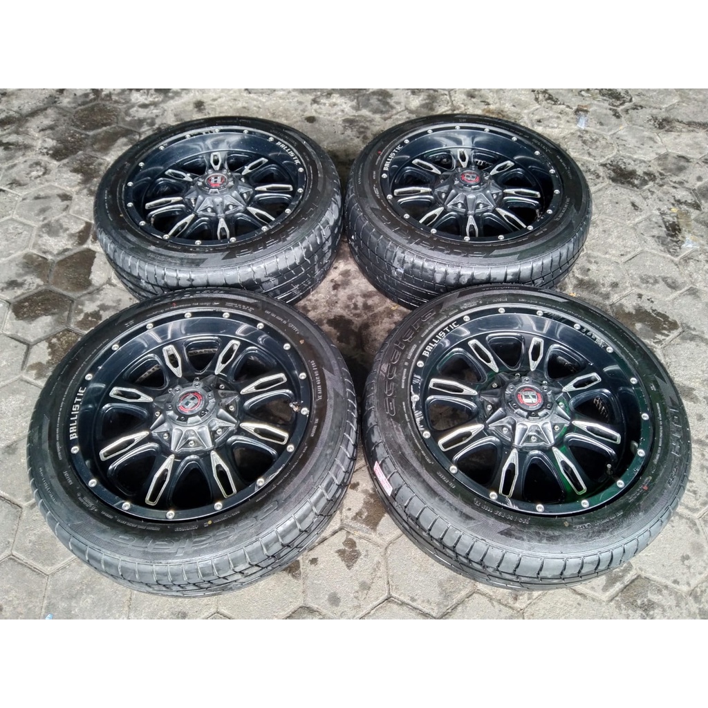 Velg Mobil Pajero Sport Ring 20 Lebar 9 Baut6x139,7 + BAn 275 55 R20 Seken Merk Balistik