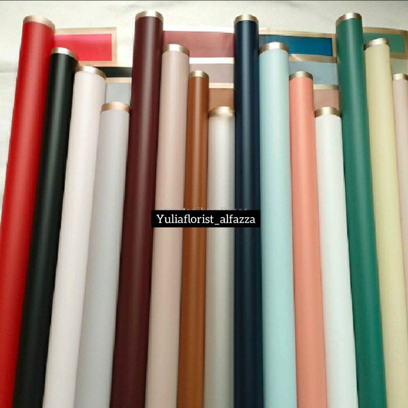 

Flower's Wrapping (kertas buket) Cellophane list (minimal 10 lembar)