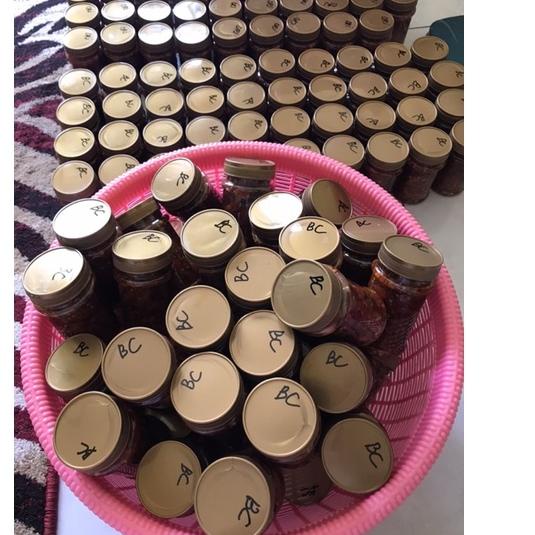 

☆ Sambal Baby Cumi 200gr DAPURNYA SUBUR ➢