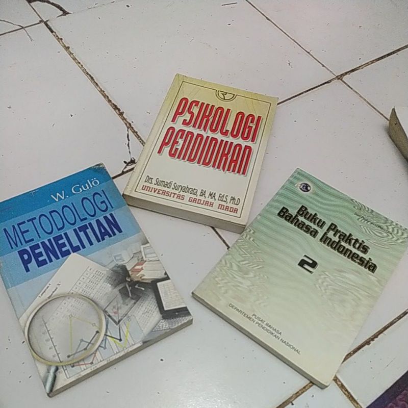 PSIKOLOGI PENDIDIKAN dan BUKU PRAKTIS BAHASA INDONESIA dan METODOLOGI PENELITIAN