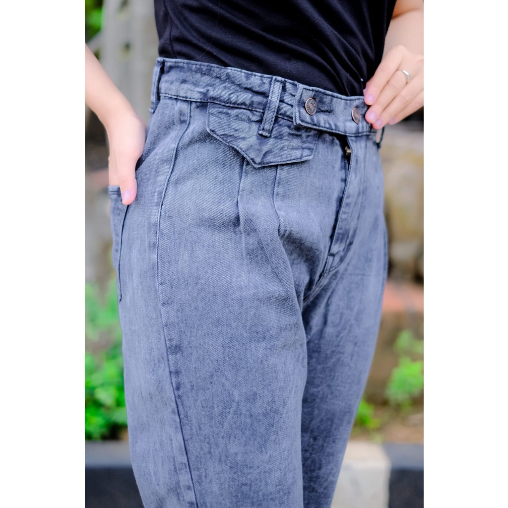 Celana Panjang HW Kulot Jeans Boyfriend Jeans Korea Jeans Celana Jeans Impor // Kulot jeans highwaist loose korea kekinian