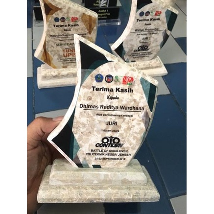 

Hot Plakat Marmer Design . .. . ..