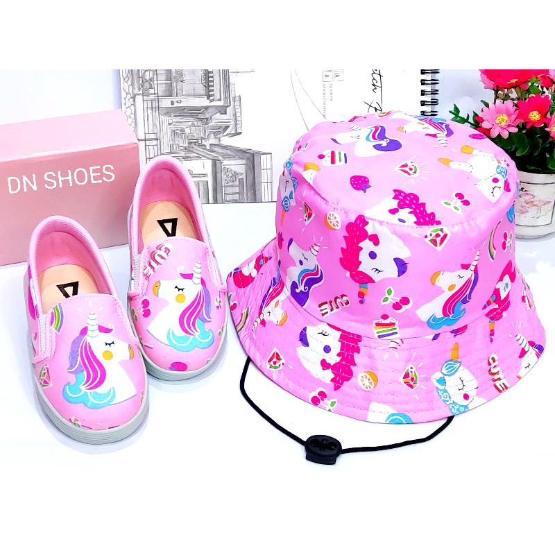 Paket Sepatu Anak Bucket Anak Perempuan Paket Slip On Topi Bucket Hat Anak Perempuan Murah Lucu Karakter Unicorn Pink Cute