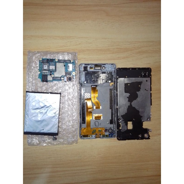 set Copotan Oppo Neo 7 (Lcd & TC , Frame, Mesin, Konektor Cas, Kamera)