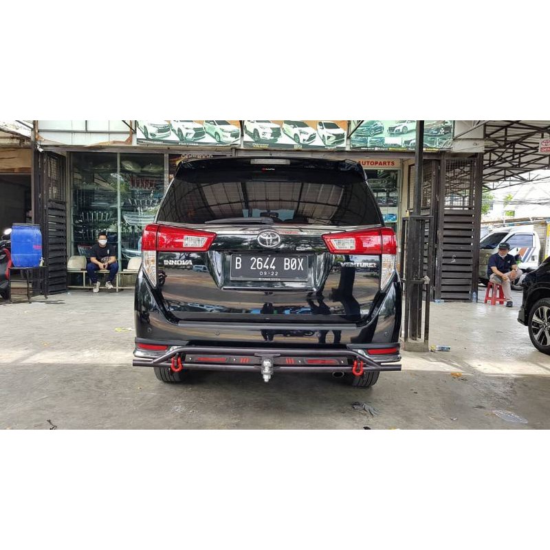Bumper Guard Towing Belakang Model Cobra Sevencode INNOVA REBORN