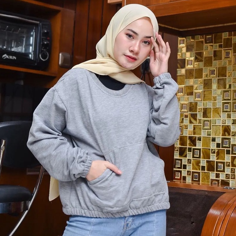 Sunwo Croope Sweater Dengan Saku Depan Wanita Bahan Fleece