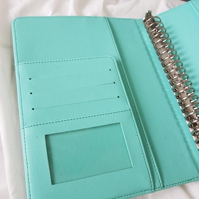 

Binder Kulit Polos 20 Ring Organizer Kertas A5 Berkualitas Termurah