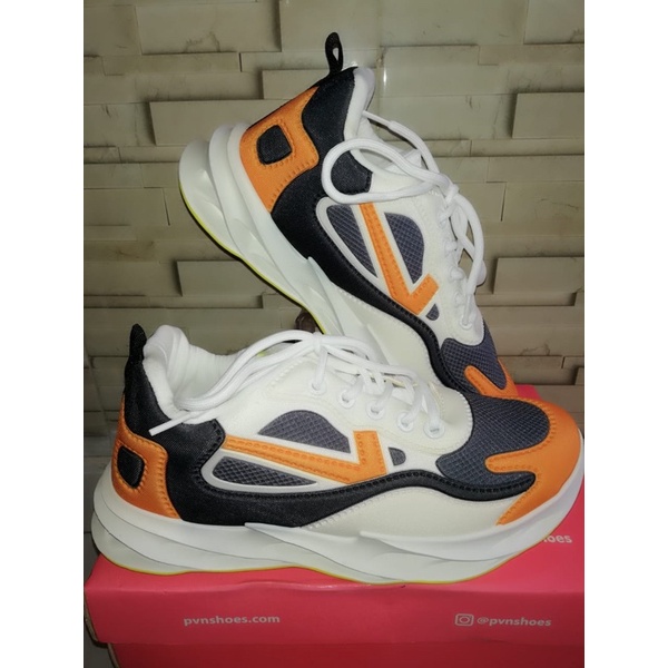 PVN SNEAKERS WANITA