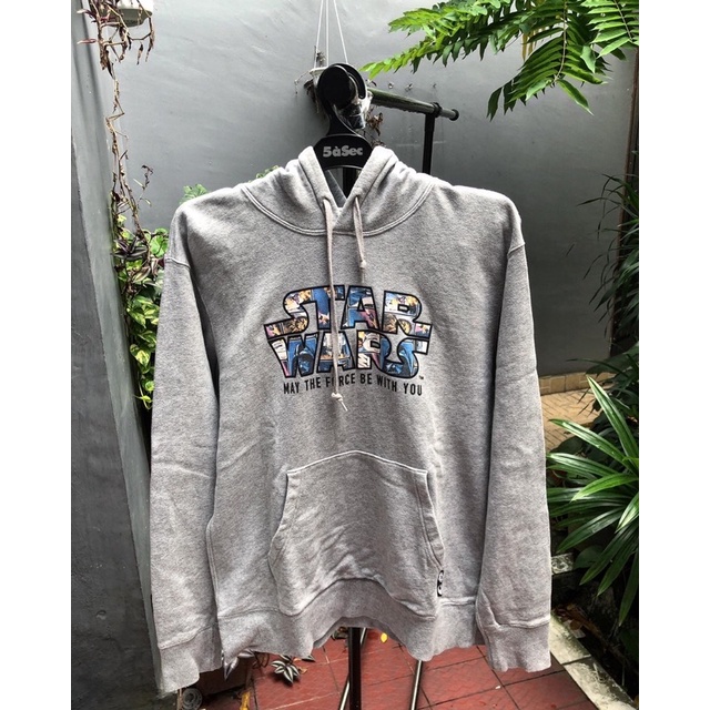 HOODIE UNIQLO X STAR WARS