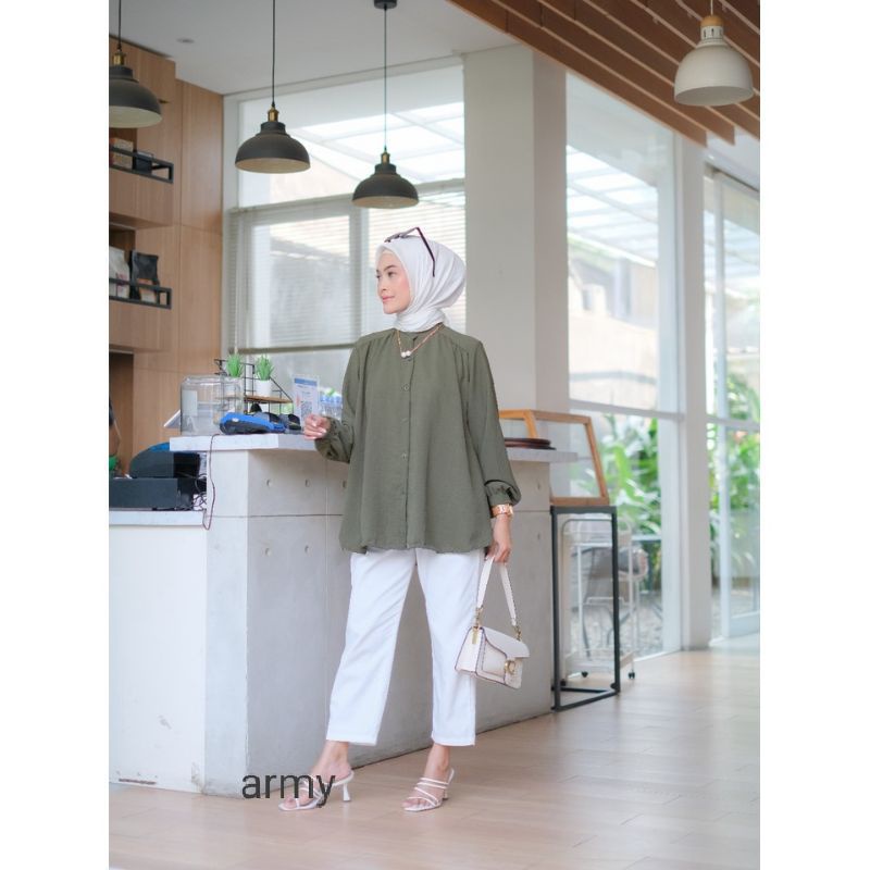 Atasan Blouse Alina Crinkle Airflow