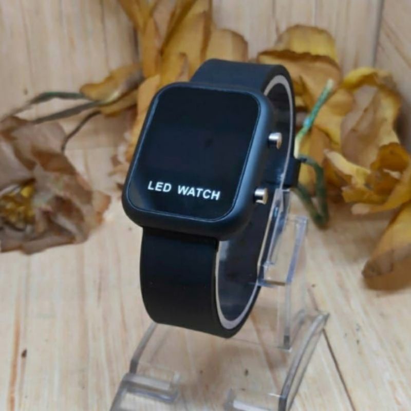 Jam Tangan Wanita LED WATCH Kekinian Kotak Model Digital Tahan Air Tali RUBBER  terlaris Free Batre Cadangan Bisa Cod