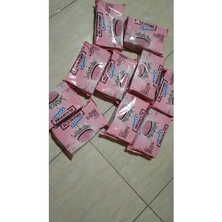 

Oreo black pink edisi terbatas+Card Limited edition