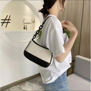 TAS BAHU CEWEK KOREAN STYKE HITAM PUTIH SIMOLE RINGAN AWET BERKUALITAS HARGA TERJANGKAU MURAH FASIONABLE kece