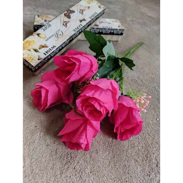 Mawar Kuncup 5 Cabang 1450