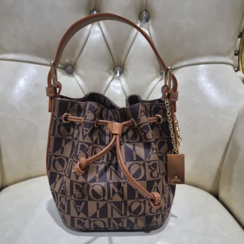 Preloved tas bekas second seken Bonia