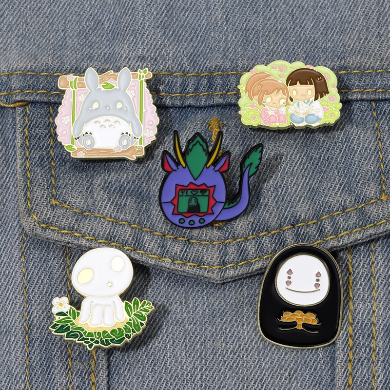 Anime Jepang Peripheral Lapel Pin Lucu Totoro Bros Tanpa Wajah Laki-Laki Lencana Hadiah Untuk Teman Pakaian Aksesoris Perhiasan