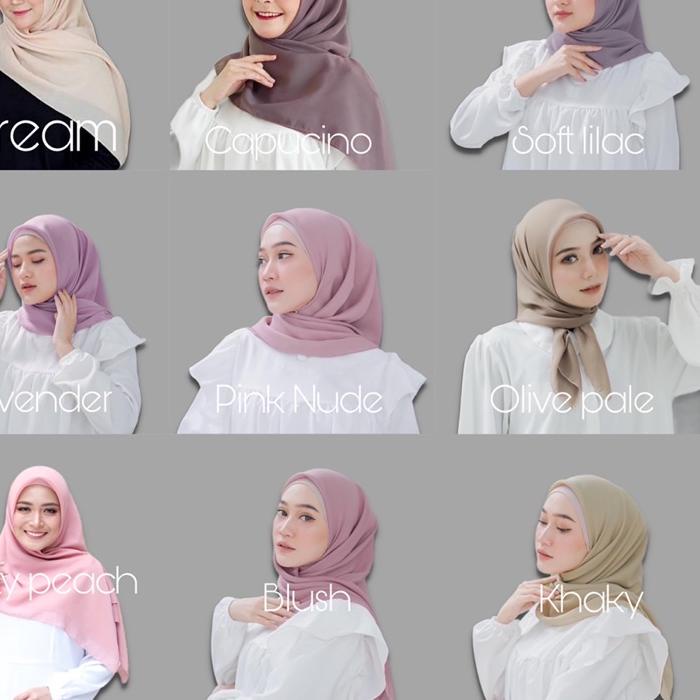 

GIFT BOX HIJAB / HAMPERS KADO / HAMPERS WISUDA / HAMPERS ULTAH / HAMPERS WEDDING / HAMPERS LEBARAN (FREE BUBBLEWRAP)