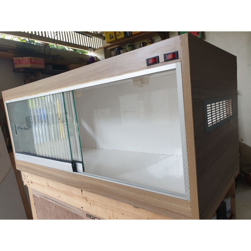terarium kandang reptile bearded dragon ball pyton dan reptile lainya terbuat dari plywood premium p