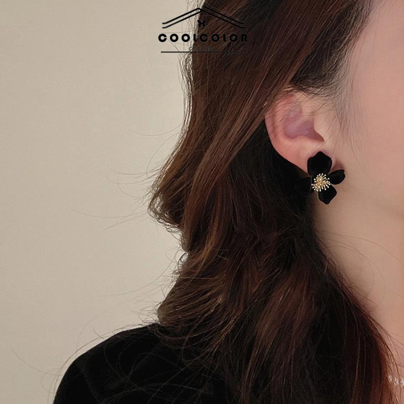 COD❤️Anting Bunga Velvet Earrings Stud Desain Bunga Bahan Velvet Untuk Musim Dingin Gaya Korea  Wanita Fashion Murah