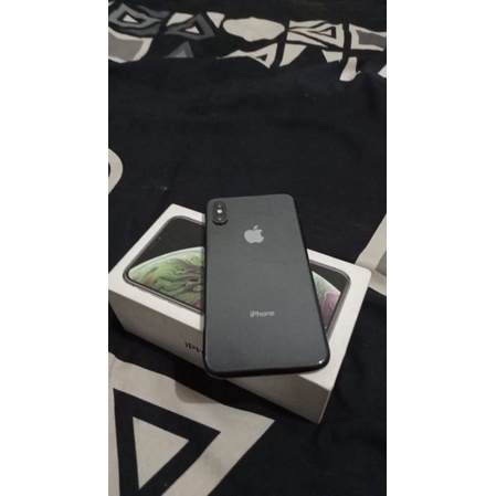 iphone xs 64gb