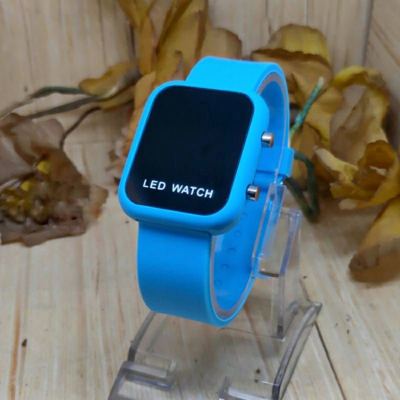 Jam Tangan Wanita LED WATCH Kekinian Kotak Model Digital Tahan Air Tali RUBBER  terlaris Free Batre Cadangan Bisa Cod