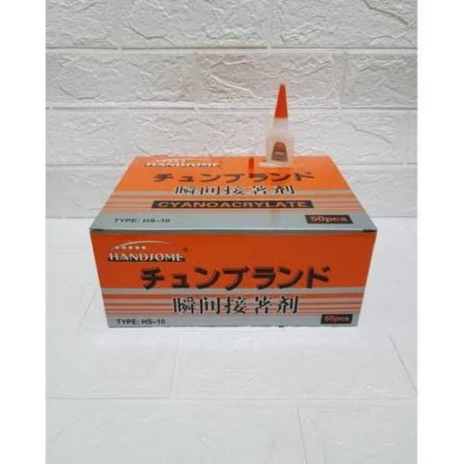 

Lem Korea Handsome 1 Dus Isi 50 Pcs Lem Serbaguna