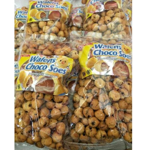 

⤴ Walens choco soes-sus isi coklat walen nissin snack original-camilan-makanan ⇤