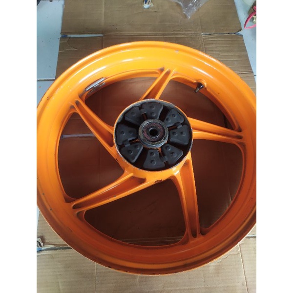 velg veleg roda belakang cbr150 cb150r