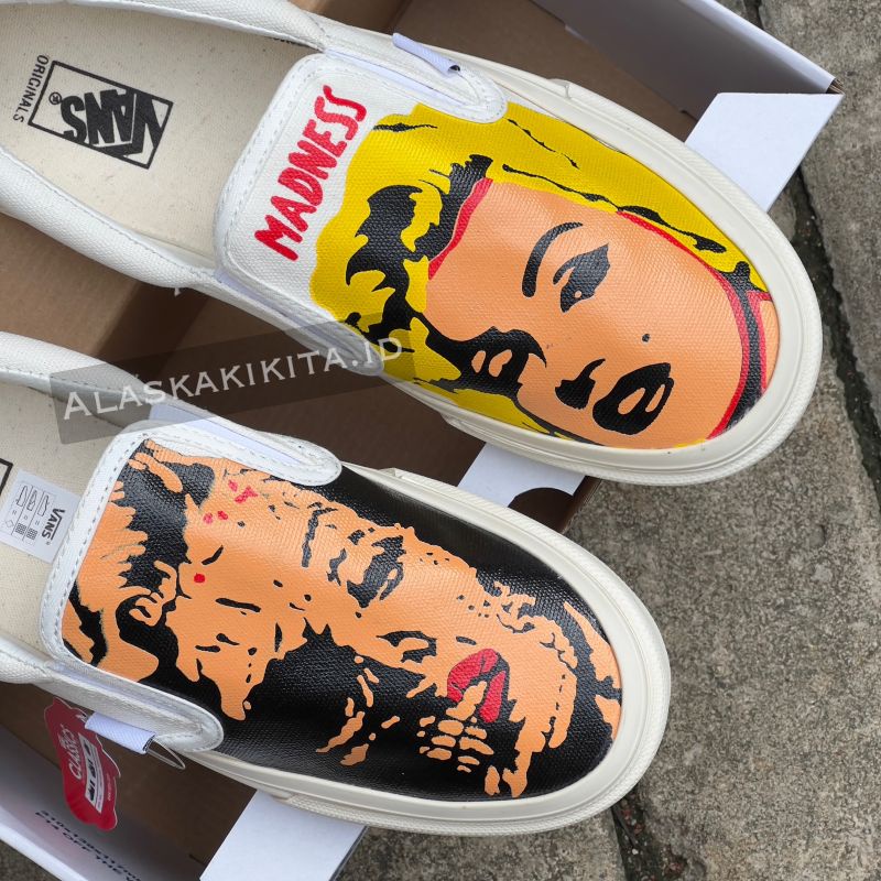 Sepatu Vans Slip On Madness Made In China Unisex Pria Wanita "import quality" Bonus Kaos Kaki