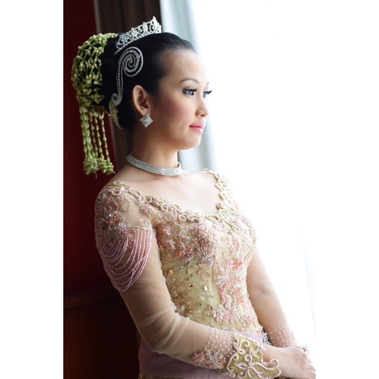 Preloved Kebaya Pernikahan Modern RoseGold Adi Boreel