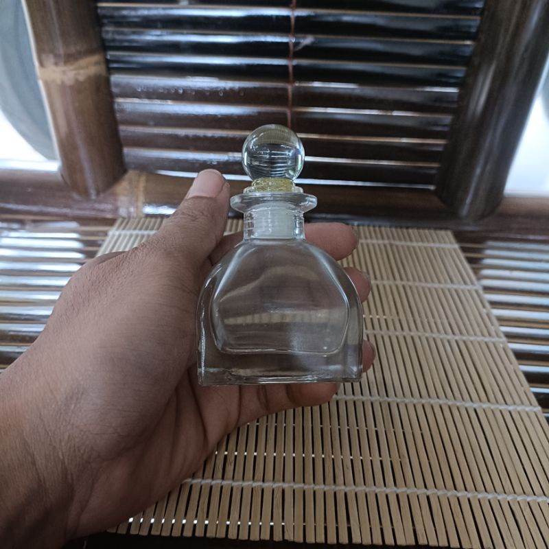 Botol reed diffuser 50ml piramida tutup Kaca / botol bibit parfum