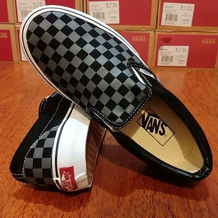Sepatu Vans Slip On Sol Checkerboard Grey Black White Abu Hitam Putih Motif Kotak Catur Sekolah Kerja Kuliah hangout Keren Santai Murah Nyaman di pakai