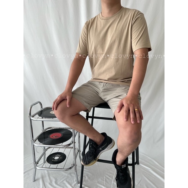 Kaos polos unisex lengan pendek khaki